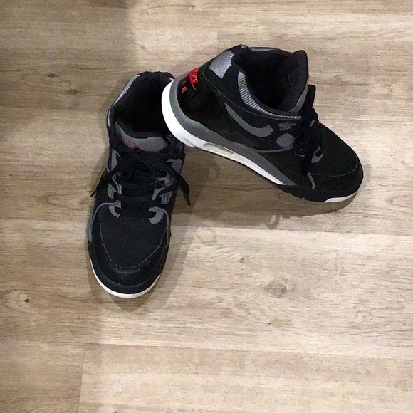 Nike Air Flight size 7.5 black/grey retro 2012 306252-062 used good condition - Picture 1 of 10